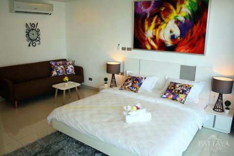 Estudio en el condominio en Pattaya, Tailandia № 242237 - foto 3