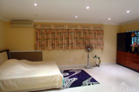 Eigentumswohnung auf Jomtien Beach, Pattaya, Thailand, 3 Schlafzimmer № 242590 - Foto 23