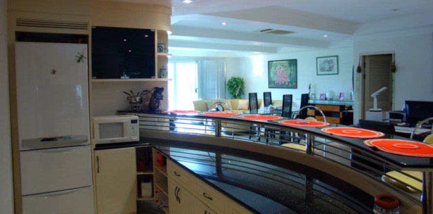 Eigentumswohnung auf Jomtien Beach, Pattaya, Thailand, 3 Schlafzimmer № 242590