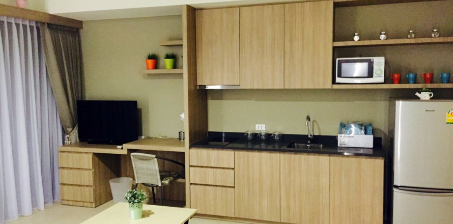 Estudio en el condominio en Pattaya, Tailandia № 242365