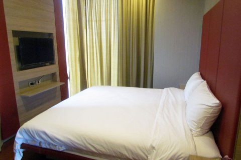 Condominio de 2 dormitorios en Pattaya, Tailandia № 242161 - foto 4
