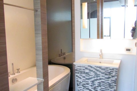 Condominio de 2 dormitorios en Pattaya, Tailandia № 242161 - foto 10