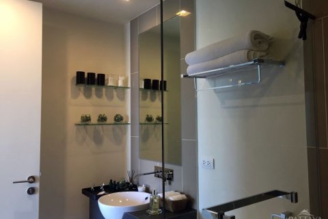 Estudio en el condominio en Pattaya, Tailandia № 242206