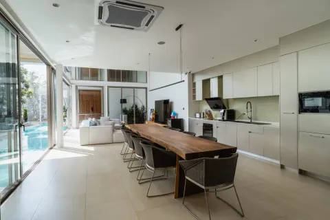 Casa de 4 dormitorios en Bang Tao, Tailandia № 125612 - foto 9
