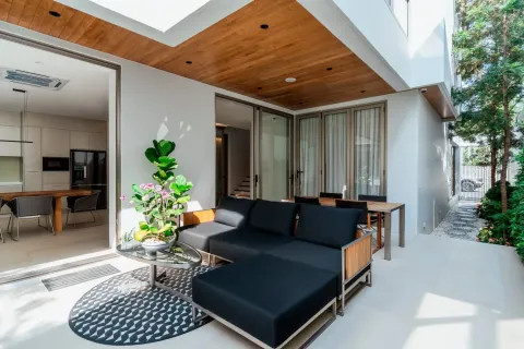 Casa de 4 dormitorios en Bang Tao, Tailandia № 125612 - foto 10