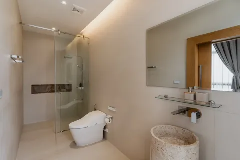 Casa de 4 dormitorios en Bang Tao, Tailandia № 125612 - foto 23