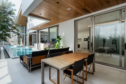 Casa de 4 dormitorios en Bang Tao, Tailandia № 125612 - foto 11