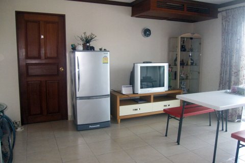 Condominio de 2 dormitorios en Pattaya, Tailandia № 242855 - foto 3