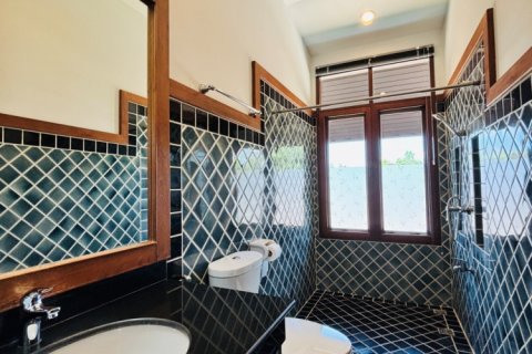 Haus in Hang Dong, Thailand 6 Schlafzimmer № 250910 - Foto 27