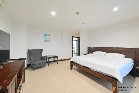 Condominio de 3 dormitorios en Bangkok, Tailandia № 194630 - foto 6