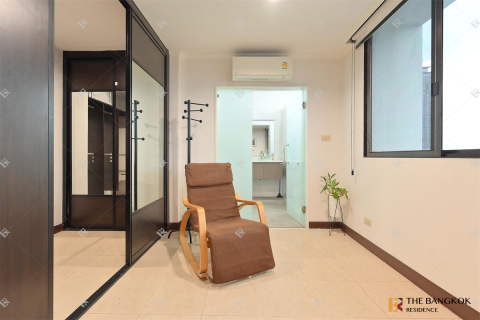Condominio de 3 dormitorios en Bangkok, Tailandia № 194630 - foto 10