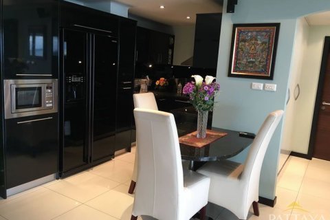 Condominio de 1 dormitorio en Jomtien Beach, Pattaya, Tailandia № 242459 - foto 4