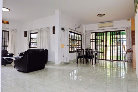 Estudio en Pattaya, Tailandia № 243605 - foto 5