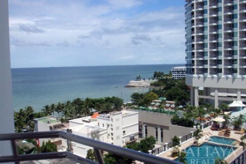 Estudio en el condominio en Pattaya, Tailandia № 242627 - foto 2