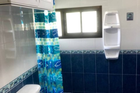 Casa de 3 dormitorios en Pattaya, Tailandia № 243204 - foto 4