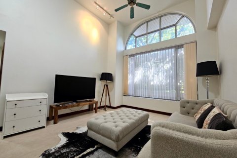 Eigentumswohnung in Bangkok, Thailand, 1 Schlafzimmer № 251070 - Foto 1