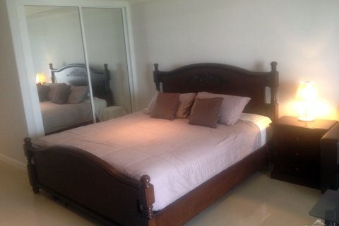 Estudio en el condominio en Pattaya, Tailandia № 242882 - foto 9