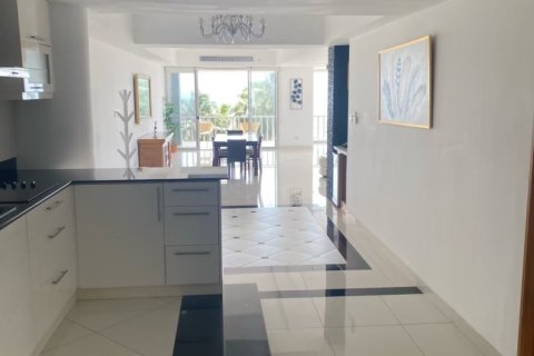 Condo on Jomtien Beach, Pattaya, Thailand, 4 bedrooms № 242567 - photo 10