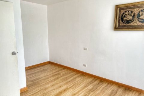 Condo on Jomtien Beach, Pattaya, Thailand, 4 bedrooms № 242567 - photo 8