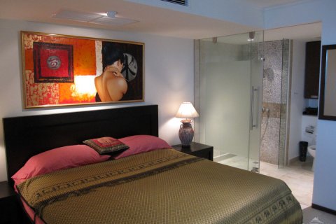 Condominio de 2 dormitorios en Pattaya, Tailandia № 242624 - foto 11