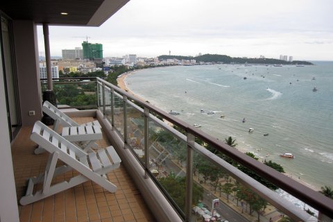 Condominio de 2 dormitorios en Pattaya, Tailandia № 242624 - foto 3