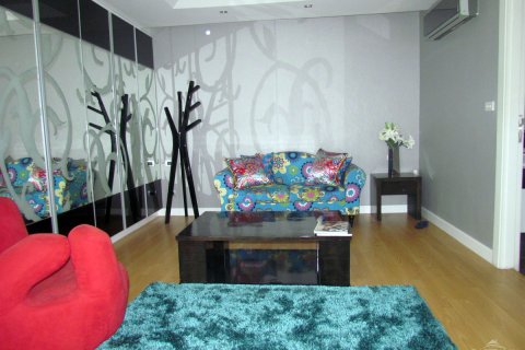Condominio de 2 dormitorios en Pattaya, Tailandia № 242173 - foto 3