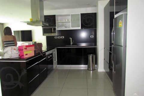 Condominio de 2 dormitorios en Pattaya, Tailandia № 242173 - foto 14