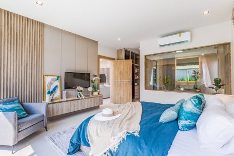 Casa de 3 dormitorios en Bang Tao, Tailandia № 102918 - foto 14