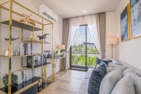 Casa de 3 dormitorios en Bang Tao, Tailandia № 102918 - foto 15