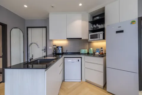Condo in Bang Tao, Thailand, 2 bedrooms № 242025 - photo 5
