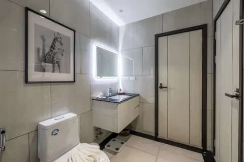 Condo in Bang Tao, Thailand, 2 bedrooms № 242025 - photo 24