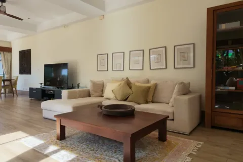 Casa de 3 dormitorios en Bang Tao, Tailandia № 233696 - foto 7