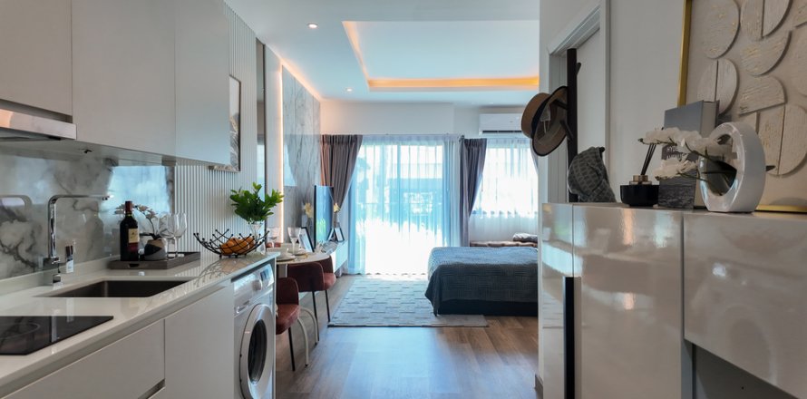 Studio in Pattaya, Thailand № 205877