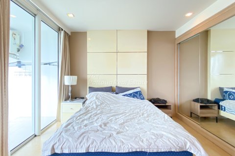 Studio in the Condo in Bang Lamung, Thailand  № 254854 - photo 8