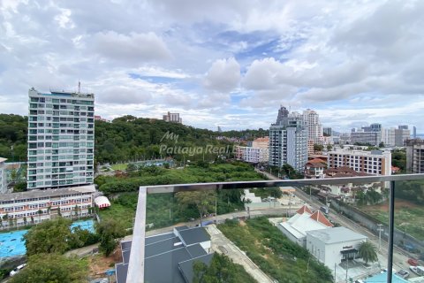Studio in the Condo in Bang Lamung, Thailand  № 254854 - photo 11