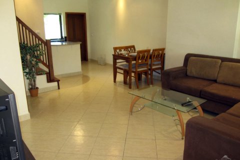 Casa de 2 dormitorios en Pattaya, Tailandia № 243257 - foto 2