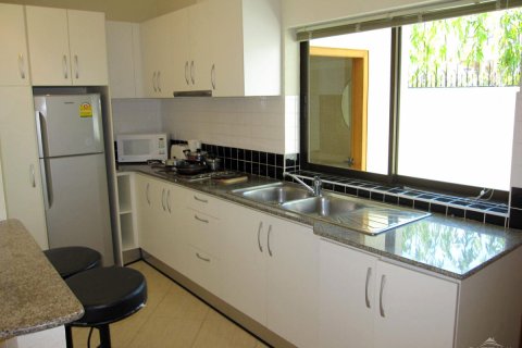 Casa de 2 dormitorios en Pattaya, Tailandia № 243257 - foto 4