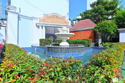 Adosado de 4 dormitorios en Bangkok, Tailandia № 190473 - foto 7
