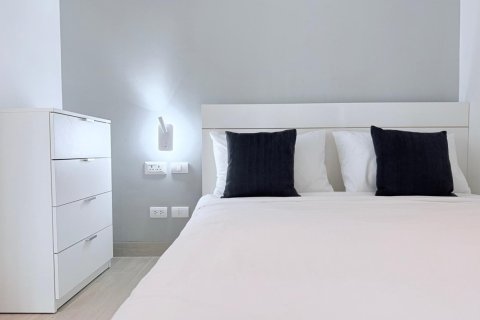 Condominio de 2 dormitorios en Bang Tao, Tailandia № 242010 - foto 16