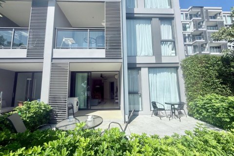 Condominio de 2 dormitorios en Bang Tao, Tailandia № 242010