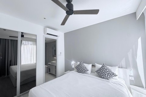 Condominio de 2 dormitorios en Bang Tao, Tailandia № 242010 - foto 5