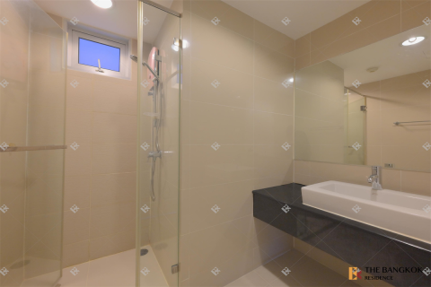 Condominio de 3 dormitorios en Bangkok, Tailandia № 246937