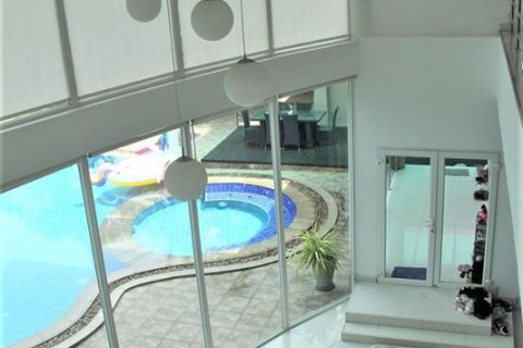 Haus in Pattaya, Thailand 4 Schlafzimmer № 243154 - Foto 13