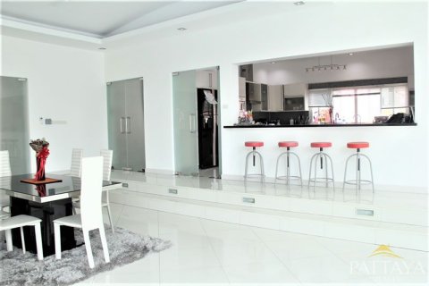 Haus in Pattaya, Thailand 4 Schlafzimmer № 243154 - Foto 29