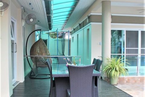 Haus in Pattaya, Thailand 4 Schlafzimmer № 243154 - Foto 11