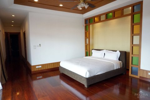 Casa de 3 dormitorios en Pattaya, Tailandia № 243136 - foto 20