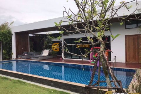 Studio in Pattaya, Thailand № 254719 - Foto 1