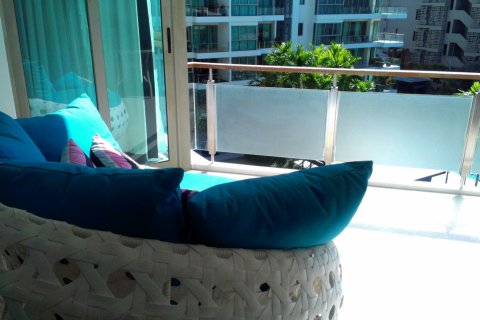 Condominio de 2 dormitorios en Pattaya, Tailandia № 243037 - foto 4