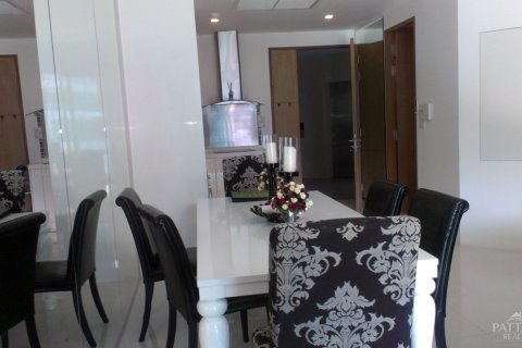 Condominio de 2 dormitorios en Pattaya, Tailandia № 243037 - foto 10
