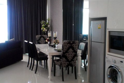 คอนโดมิเนียมในพัทยา, ประเทศไทย, 2 ห้องนอน № 243037